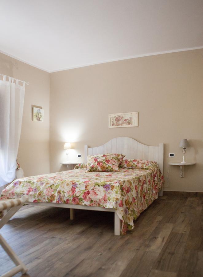 Il Refolo Bed & Breakfast Riardo Luaran gambar