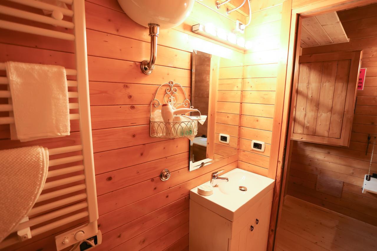 Il Refolo Bed & Breakfast Riardo Luaran gambar